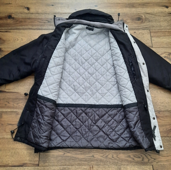 Mercedes Benz Padded 3/4 Length Jacket - Picture 8 of 14